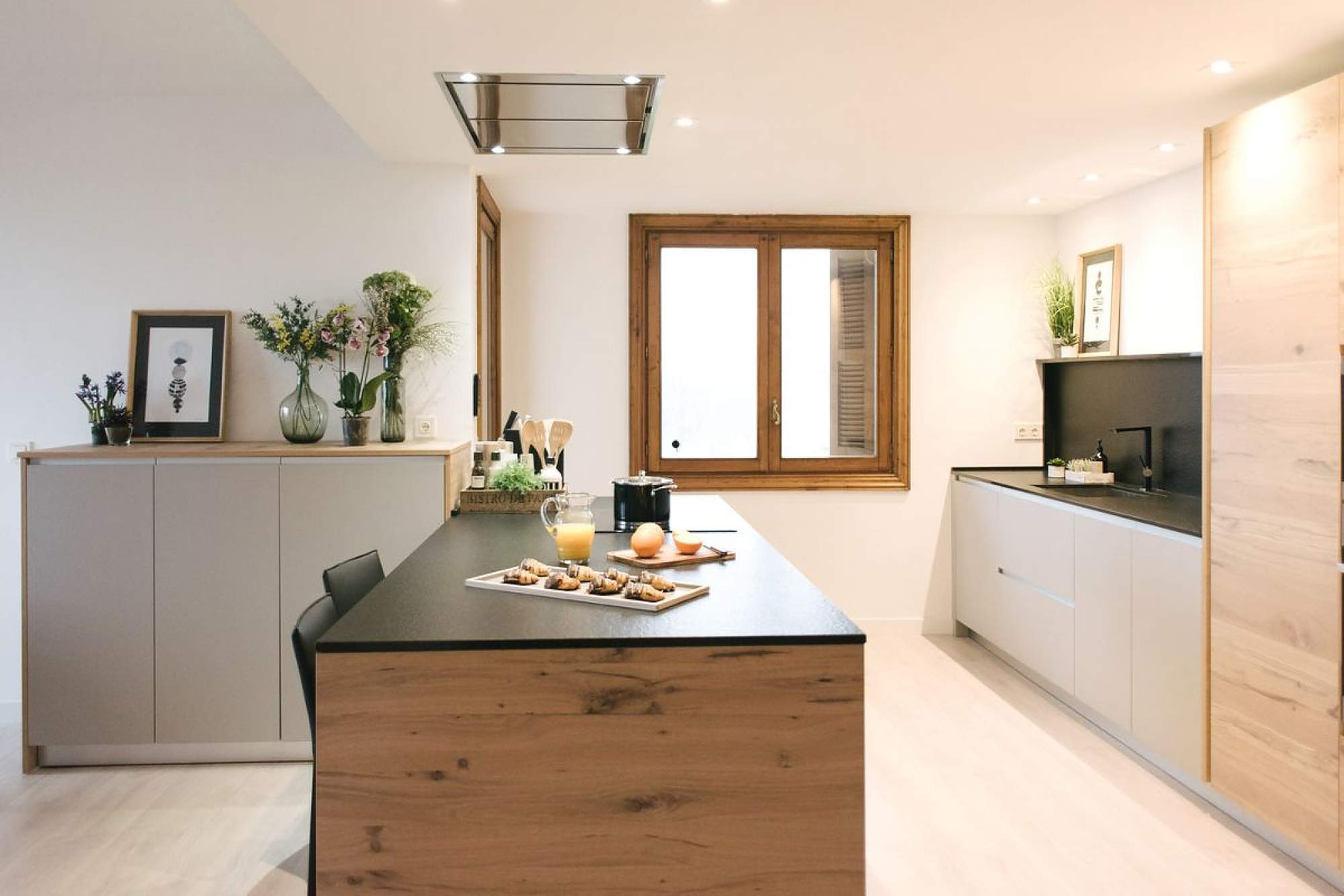 6 tips for making your kitchen look bigger