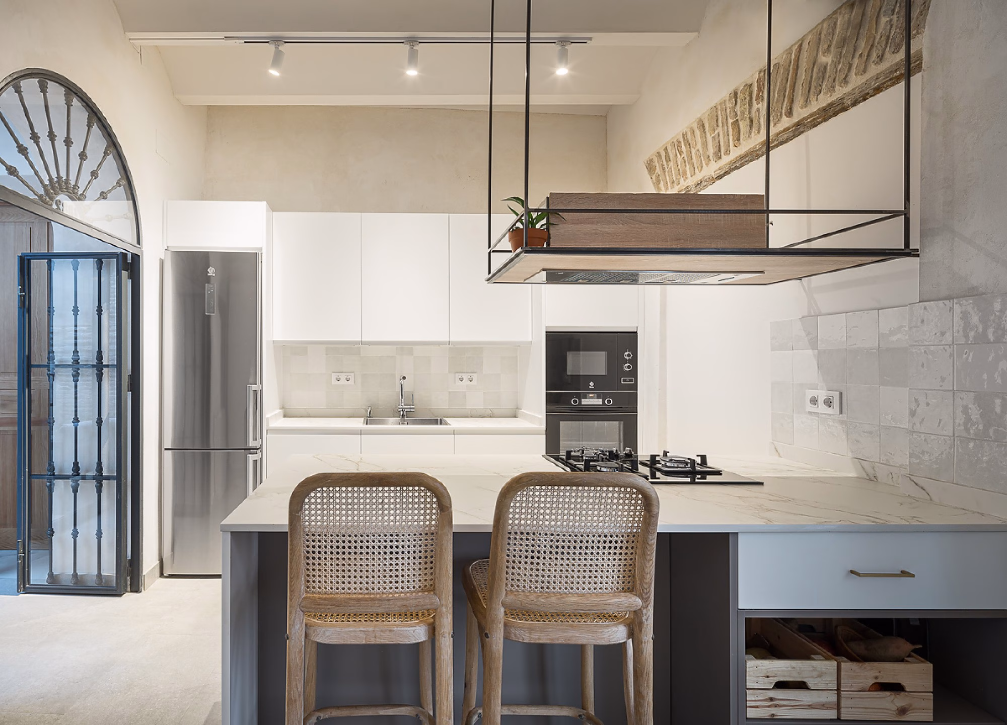 alain_sevilla_claves_para_elegir_la_mejor_campana_extractora_para_tu_c.-pim2-2000_q