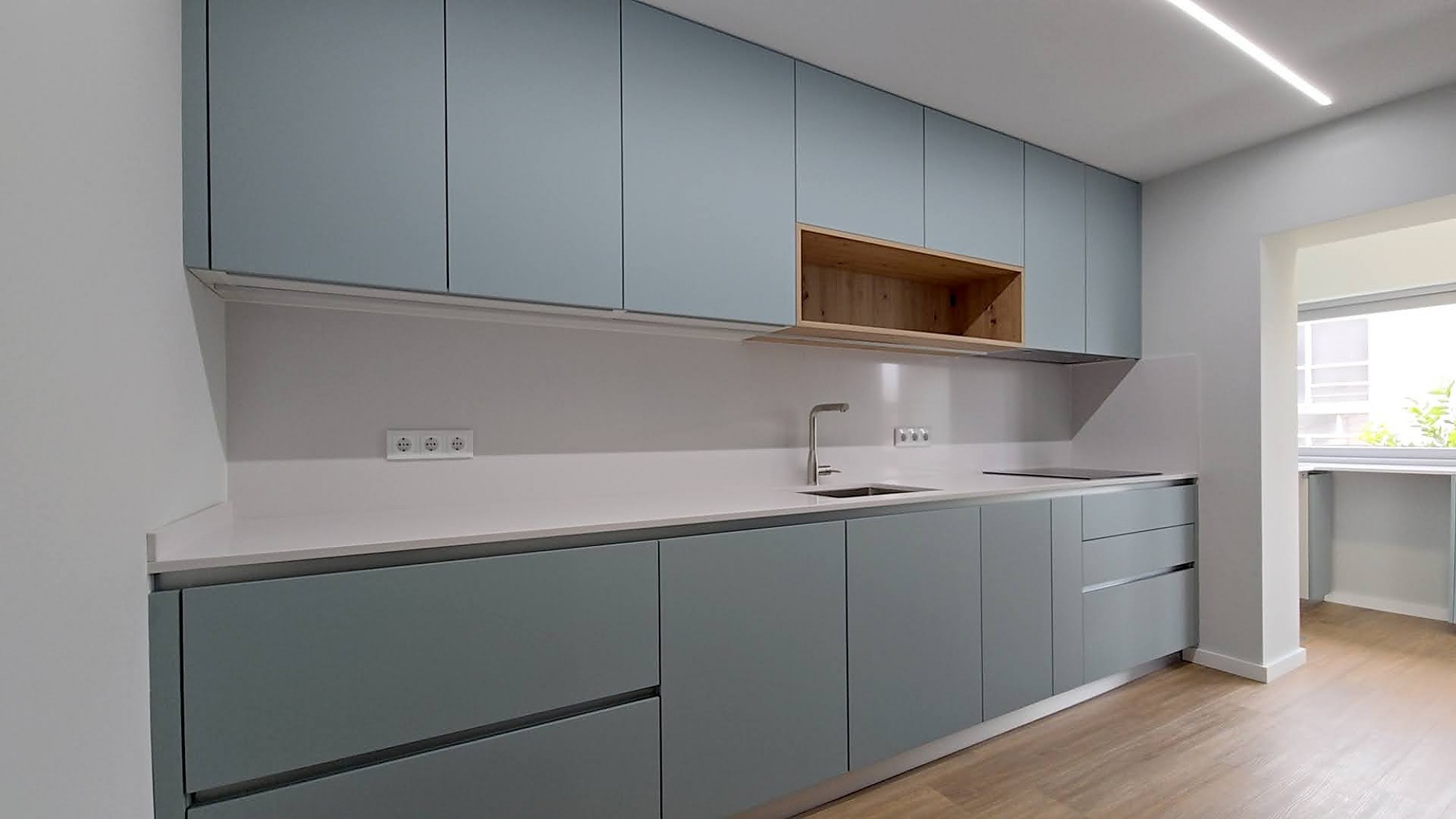 i9cozinhas_-_berlin_agua_marina_y_encimera_silestone_white_storm_2.-pim2-2000_q