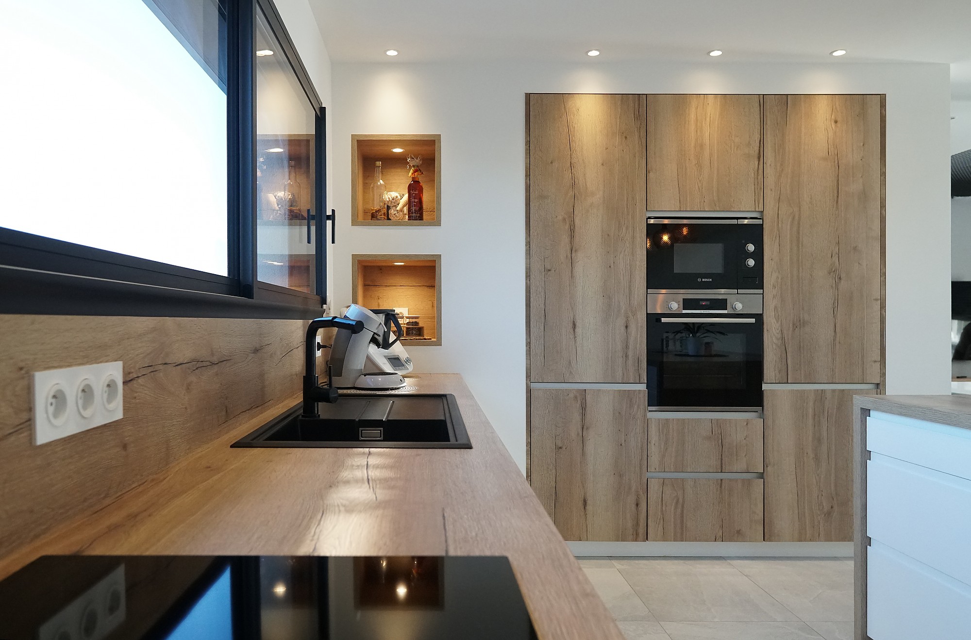 lgagen_4.-pim2-2000_q